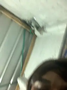 Chat +18 de KarinaGirando ao vivo