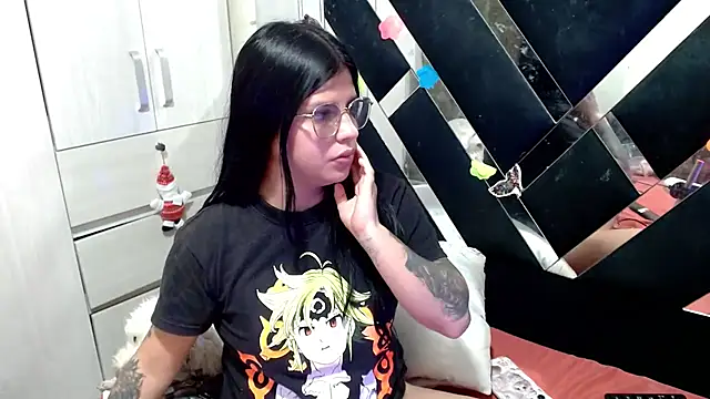 Chat XXX en directo de katery_wok11