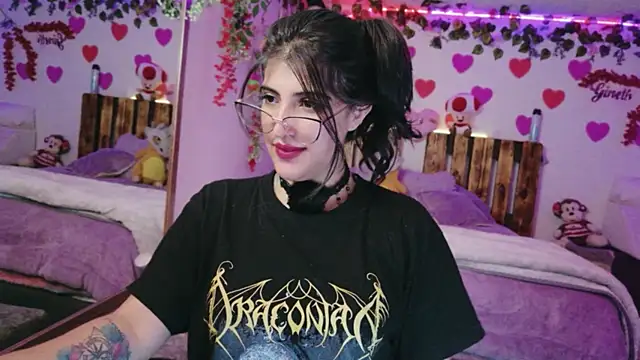 AzaharJaan's Live XXX Chat