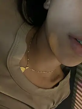 دردشة Lilybeeth الجنسية المباشرة