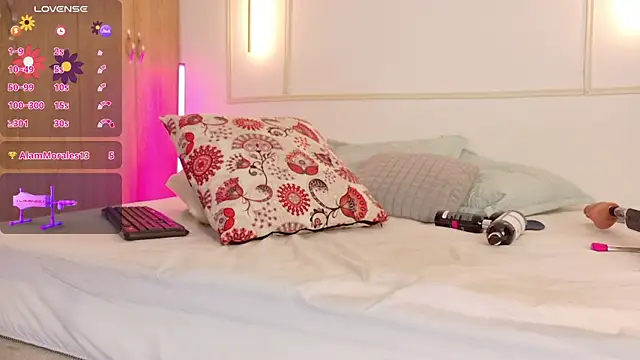 NAMIMAYERS2's Live XXX Chat