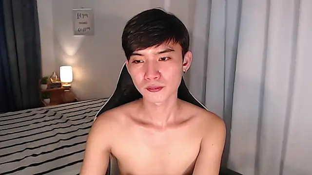 asian_dai Pertunjukan Webcam