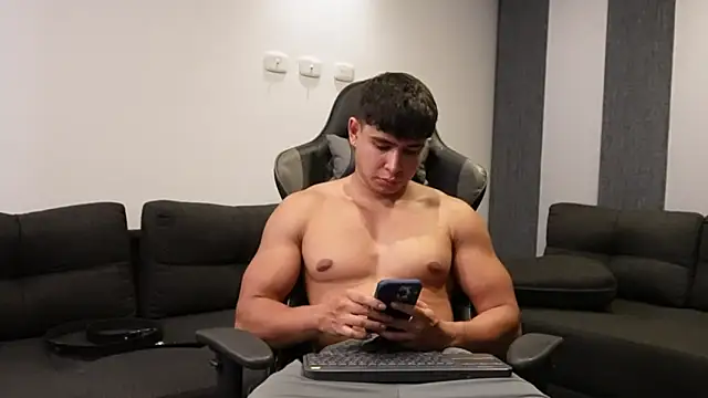 Bray_Kevin – Live XXX-chat