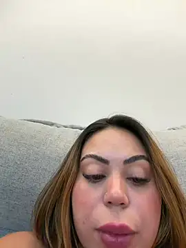 Chat +18 de lariic ao vivo