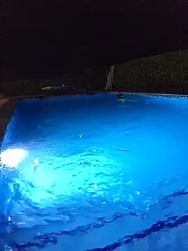 kylie_blck: απευθείας συνομιλία ΧΧΧ