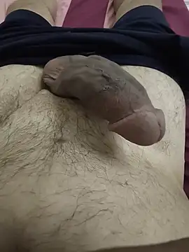 bombaaa111 Show in webcam