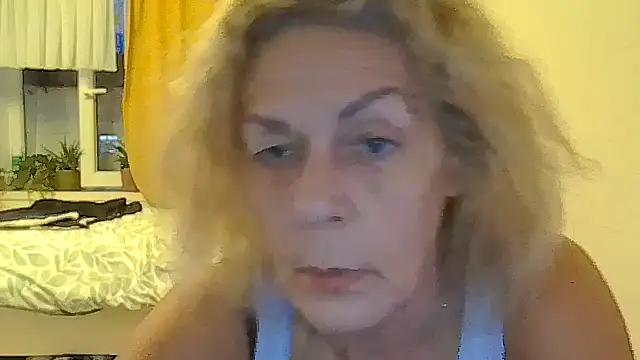 belgianshantie's Live XXX Chat