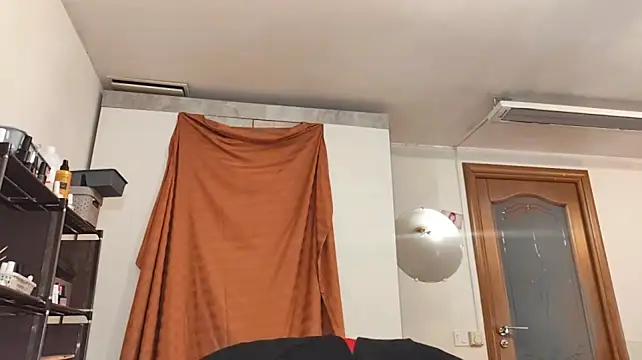HazyLoom webcam show