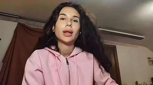 HazyLoom – Naživo XXX chat