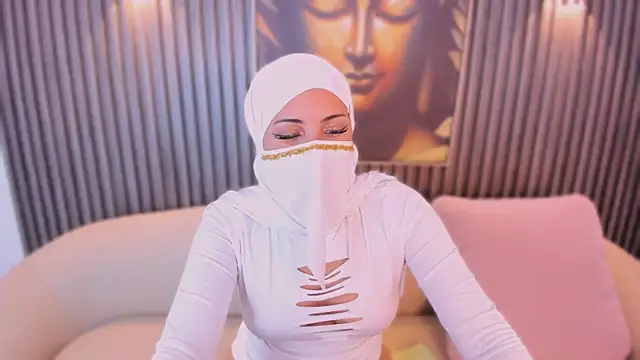juli_thali – Naživo XXX chat