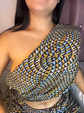 shara_queen1's Live XXX Chat