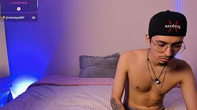 stanandrose_'s Live XXX Chat