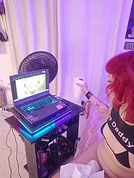 Chat XXX en directo de Sarah-Stoner