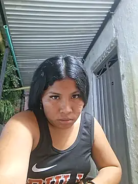 house_hot11's Live XXX Chat
