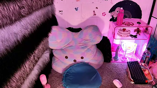 SweetLaumina's Live XXX Chat