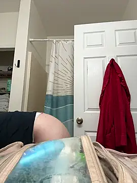 boomboomr00m Show in webcam