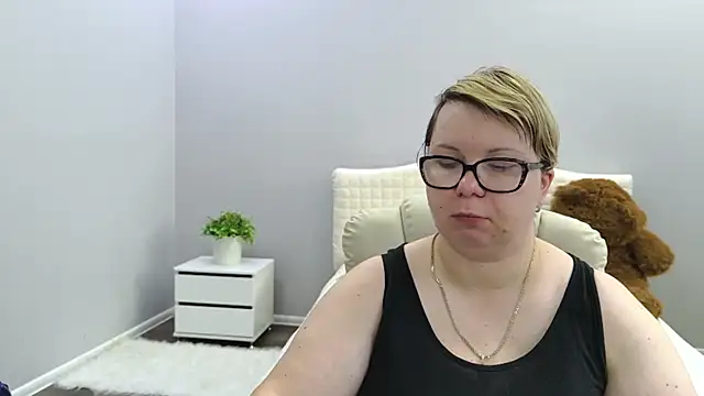BonnnyBoobsy – Live XXX-chat
