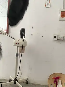 Ivy_Trix2 – Naživo XXX chat