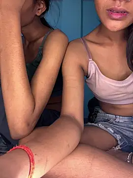 Cute_girl_priya01: διαδικτυακό σόου στην κάμερα