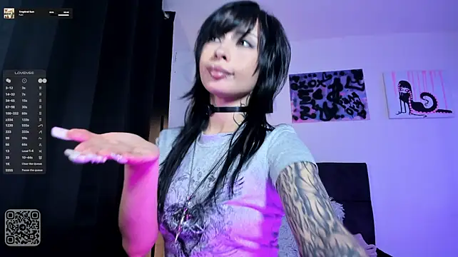 Chat +18 de satanbabee ao vivo