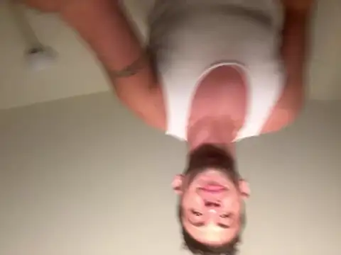 Graysontaylor@xh 即時 XXX 聊天
