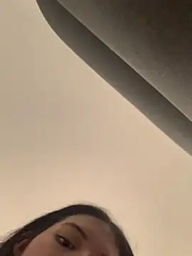 VIOLET_19XXX 即時 XXX 聊天