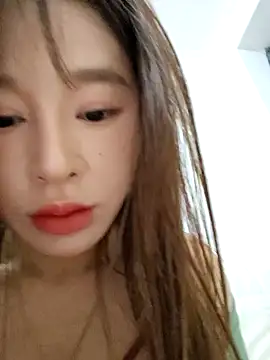 Yoyo_520 网络视讯表演