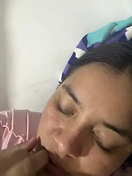 Chat +18 de tatikanyx ao vivo