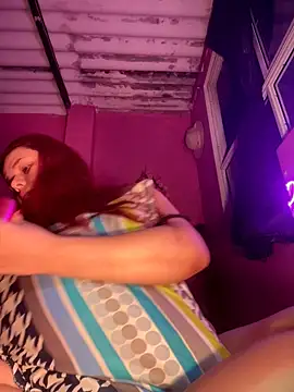BlazedPauX Adlı Modelin Canlı XXX Sohbeti