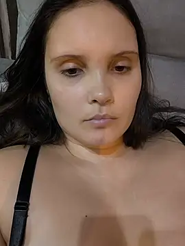 Chat +18 de gatinhaagaucha ao vivo