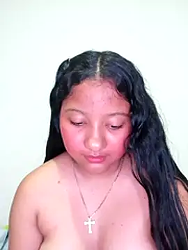 Luna_Dorada's Live XXX Chat
