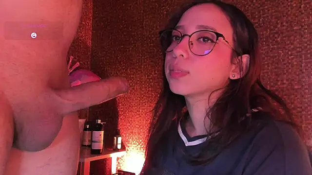 Apartment28 Chat XXX live