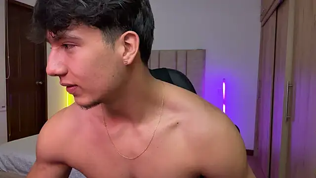 Czat XXX na żywo – CHRIS_MORGAN1