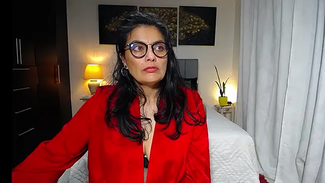 Lust_Mom41's Live XXX Chat