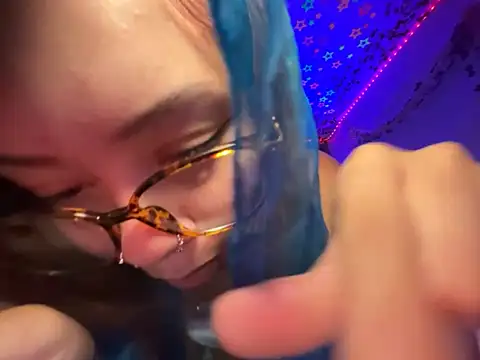 moan4mona Obrolan Langsung XXX