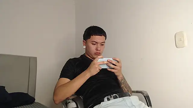 XXX chat uživo modela Owenn__blueee