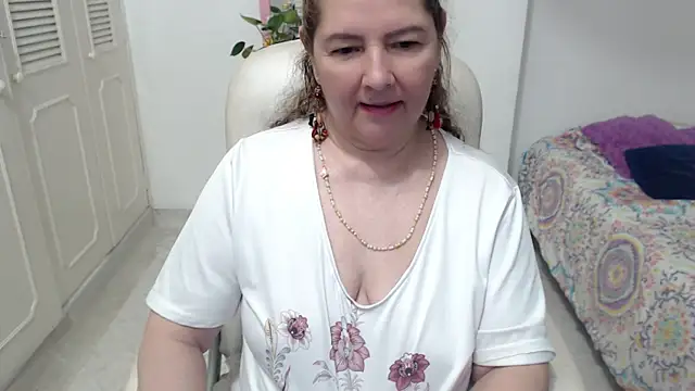 leonela_69 Live XXX-chat