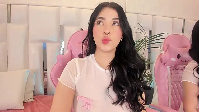 imnikaa_ Chat XXX in diretta