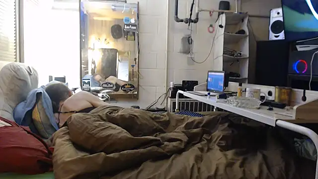 Puff0169's Live XXX Chat