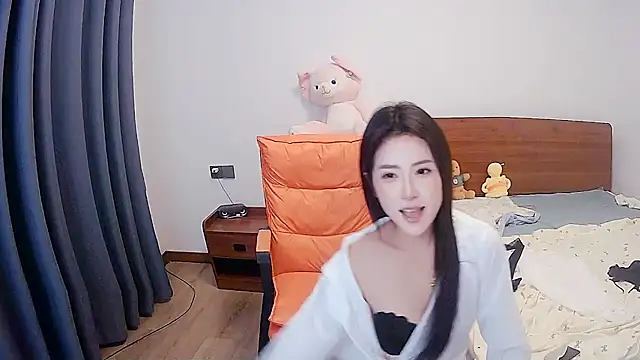 SerafinaLi 网络视讯表演