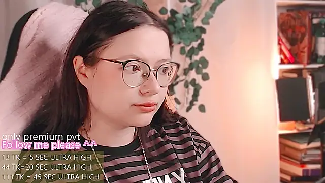 hanna_flowers' Live XXX Chat