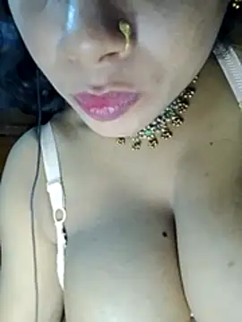 Sepali5577's Live XXX Chat