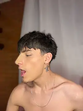 Mateo_Mitchell's Webcam Show