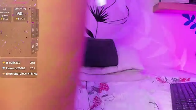 GabiHills Live XXX Chat