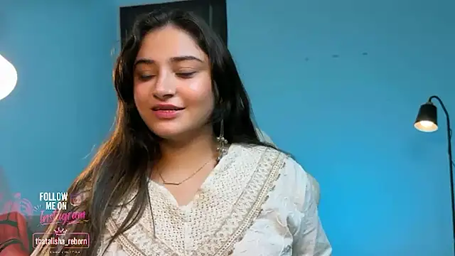 צ'אט XXX בשידור חי של demieliss