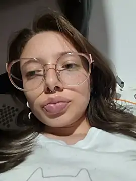Chat XXX en directo de linda-schmidt