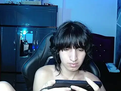 Chatroom XXX en direct de littlextreme