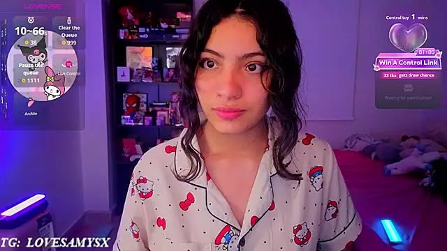 Chatroom XXX en direct de Lovelyamyy
