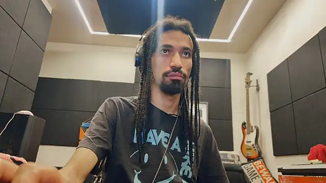 FavelaDaddyCum লাইভ XXX চ্যাট
