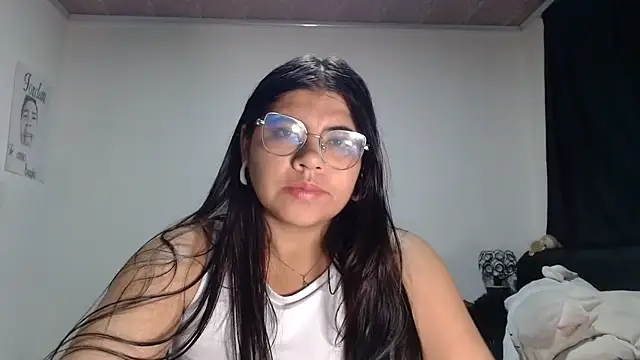 Kimmy_kimmy_ Adlı Modelin Canlı XXX Sohbeti